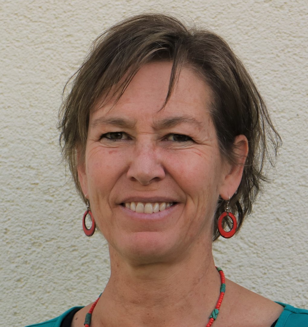 Prof. Dr. Michaela Hau